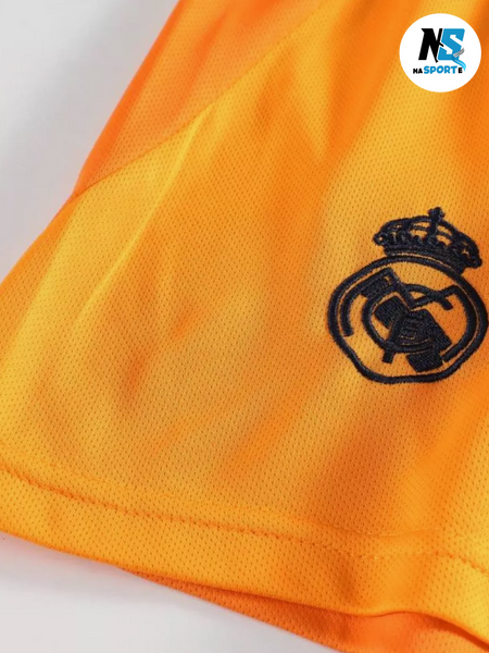 Футбольна форма дитяча з індивідуальним нанесенням Real Madrid (Реал Мадрид), сезон 24/25, 20 розмір, ріст 115-125 см, помаранчева RMO-IA-22 фото